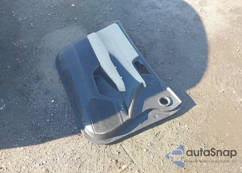 2018 Honda Clarity Plug-In Hybrid из США, поврежденный, VIN JHMZC5F1XJC015437